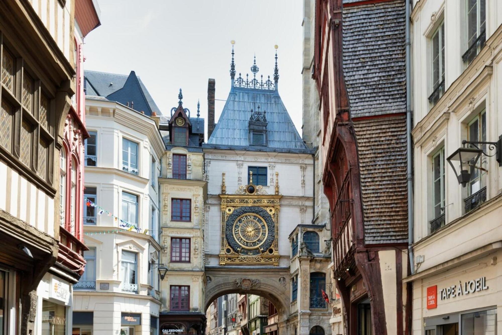 Carlos Logement Au Pied Du Gros Horloge ! Rouen Esterno foto